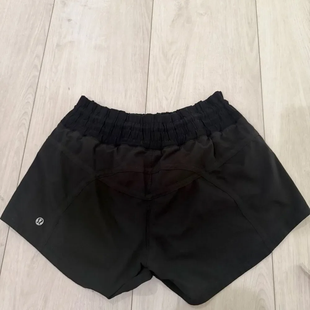 Lululemon women’s black shorts size s